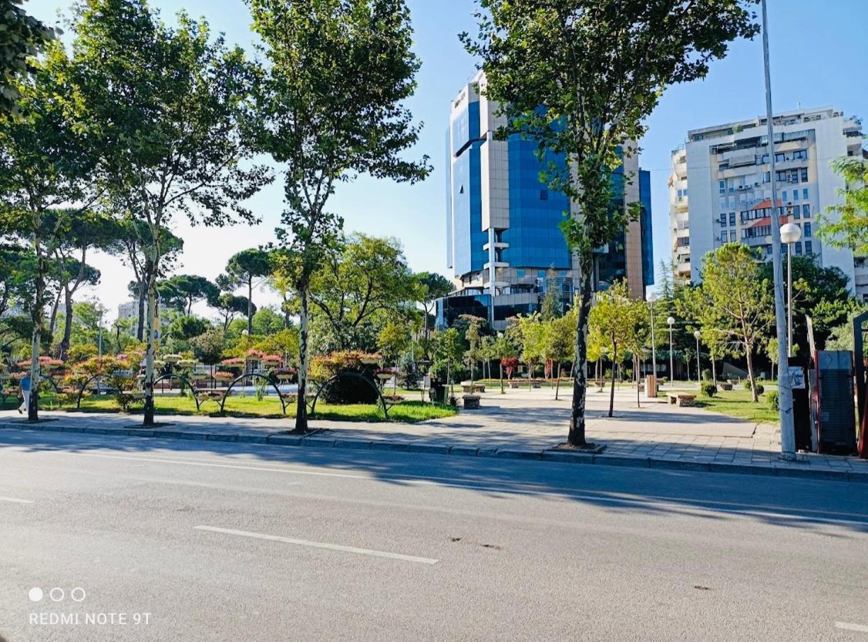 Lilo'S Place Tirana Kültér fotó